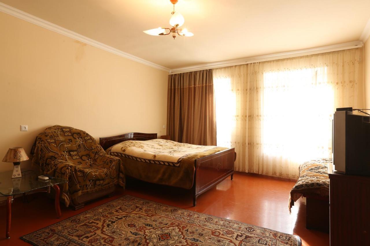 Guesthouse "Ashot Shalunts" Goris Exterior photo